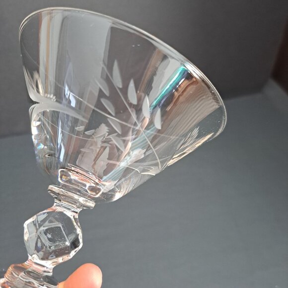 Morgantown Etched Crystal Low Sherbet Glass 4" Vintage Laurel Wreath Cut Stem - Picture 11 of 16